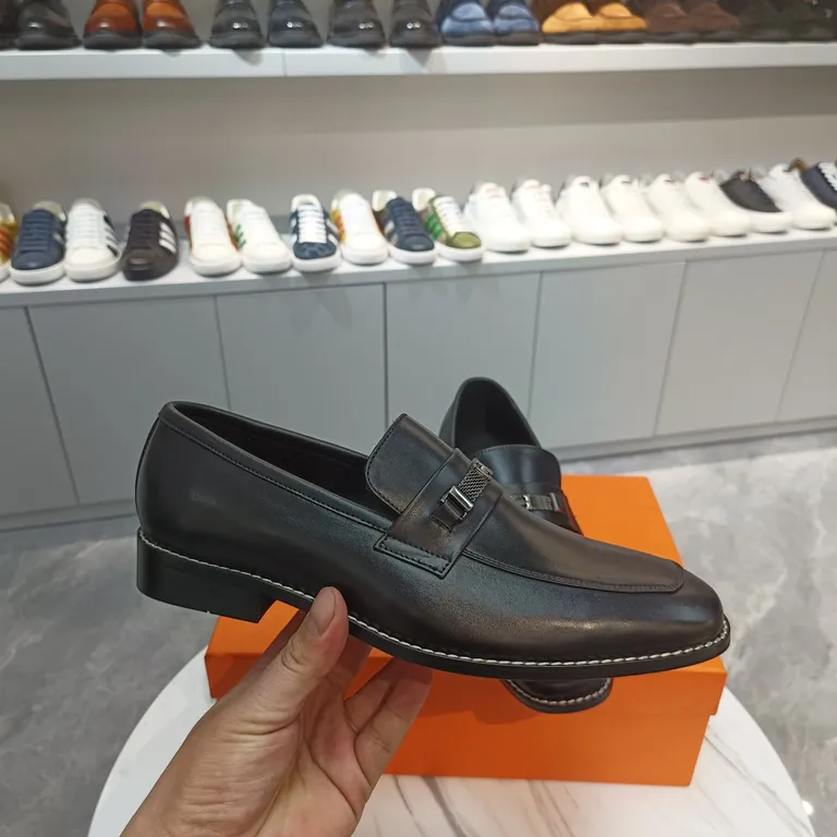 Hermes Shoe 